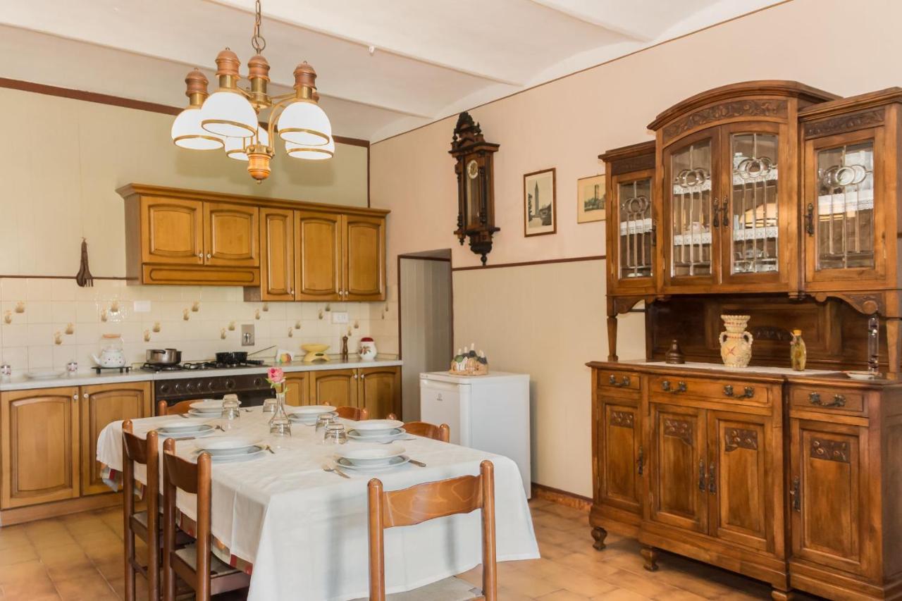 Bed and Breakfast Casa Del Grande Vecchio à Airasca Extérieur photo