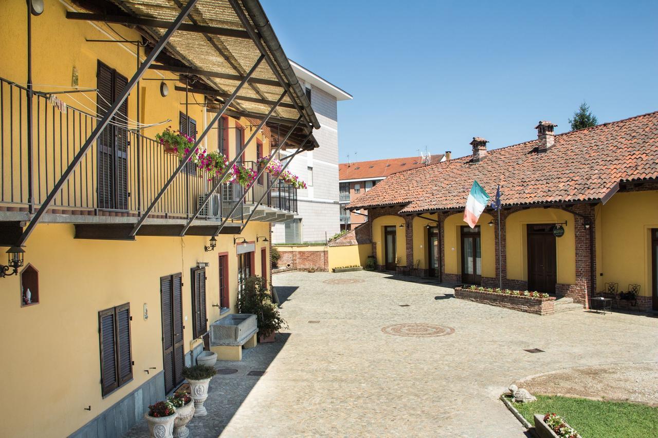 Bed and Breakfast Casa Del Grande Vecchio à Airasca Extérieur photo
