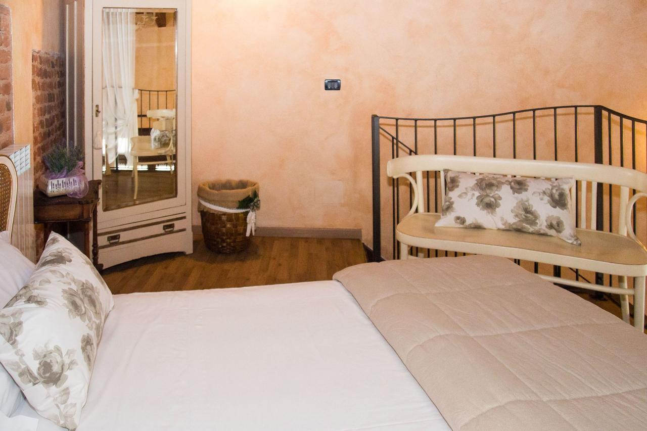 Bed and Breakfast Casa Del Grande Vecchio à Airasca Extérieur photo