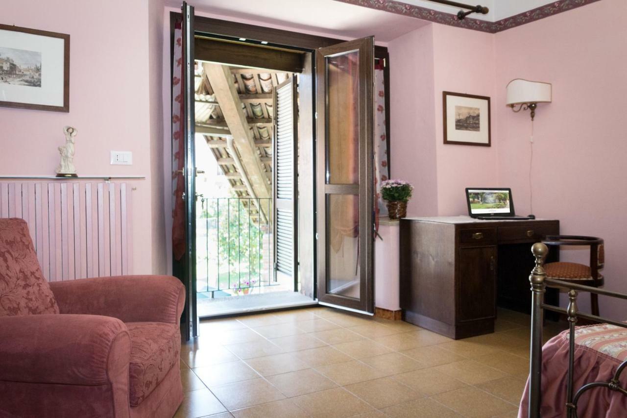 Bed and Breakfast Casa Del Grande Vecchio à Airasca Extérieur photo