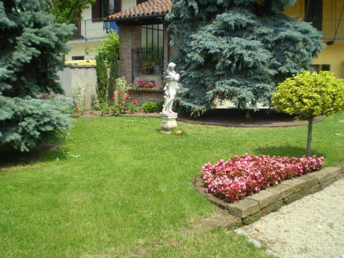 Bed and Breakfast Casa Del Grande Vecchio à Airasca Extérieur photo